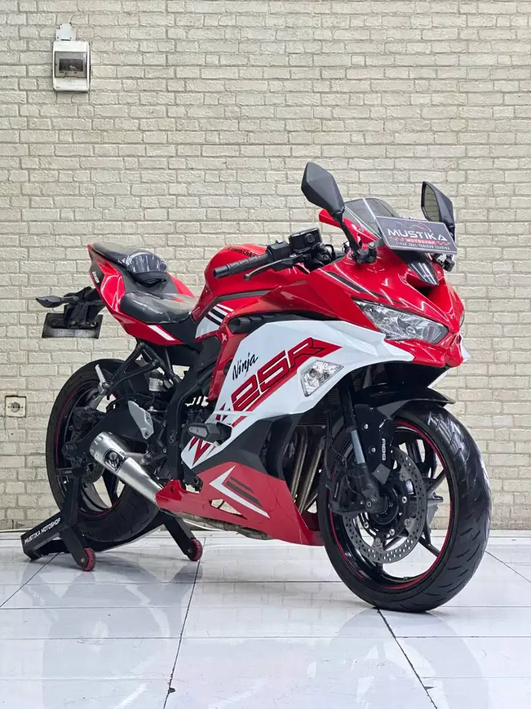 SENSASI 4 SILINDER! KAWASAKI ZX 25R ABS QS 2022 KM 9rb – Terawat Spt B