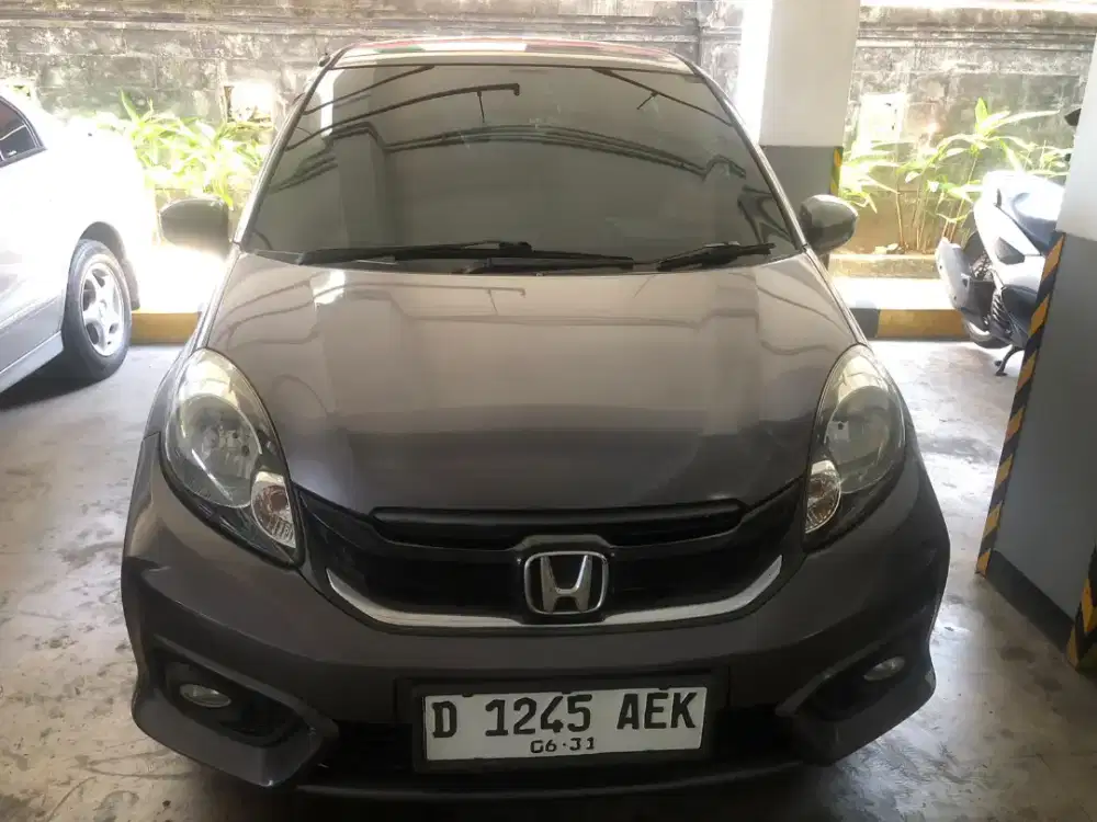 Honda Brio 2016 manual tipe E abu abu metalik top condition
