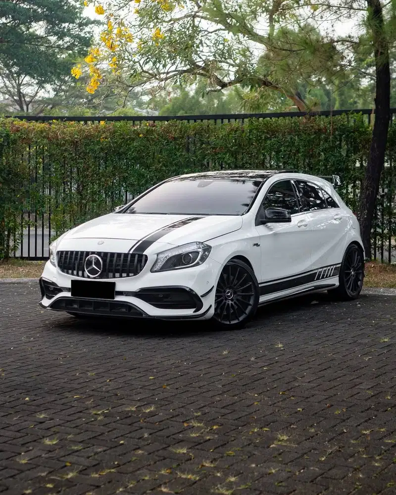 Mercedes-Benz A45 AMG 4MATIC