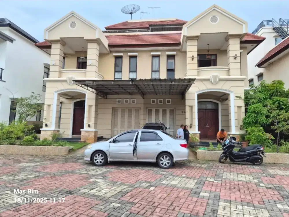 Rumah Mewah di garuntang