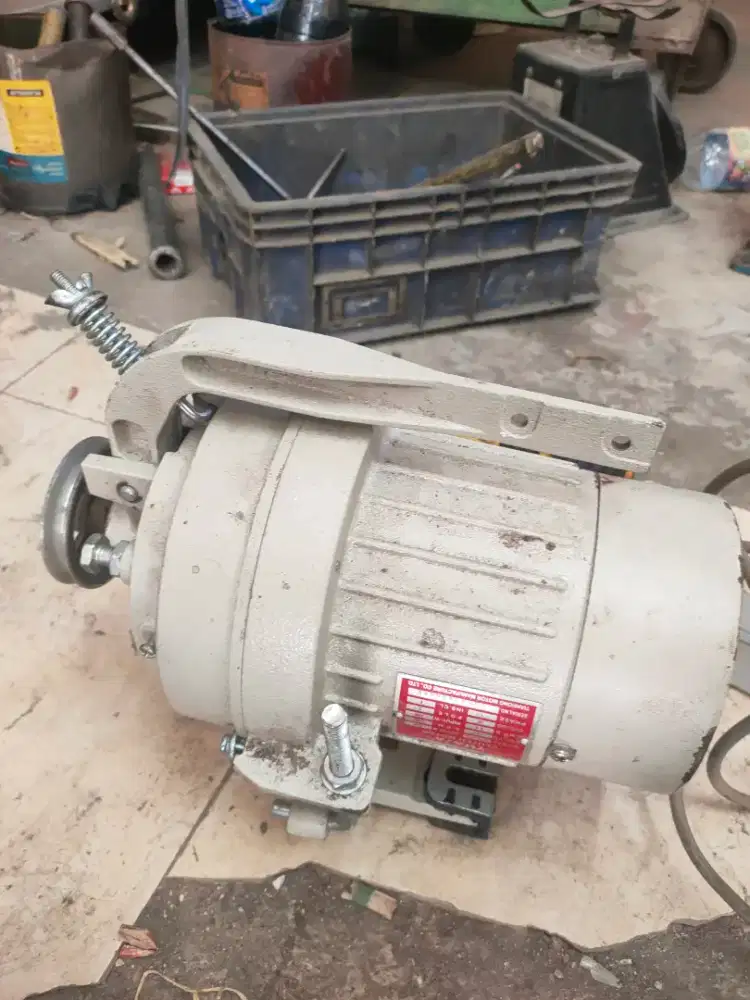 Di jual barang baru, stok lama