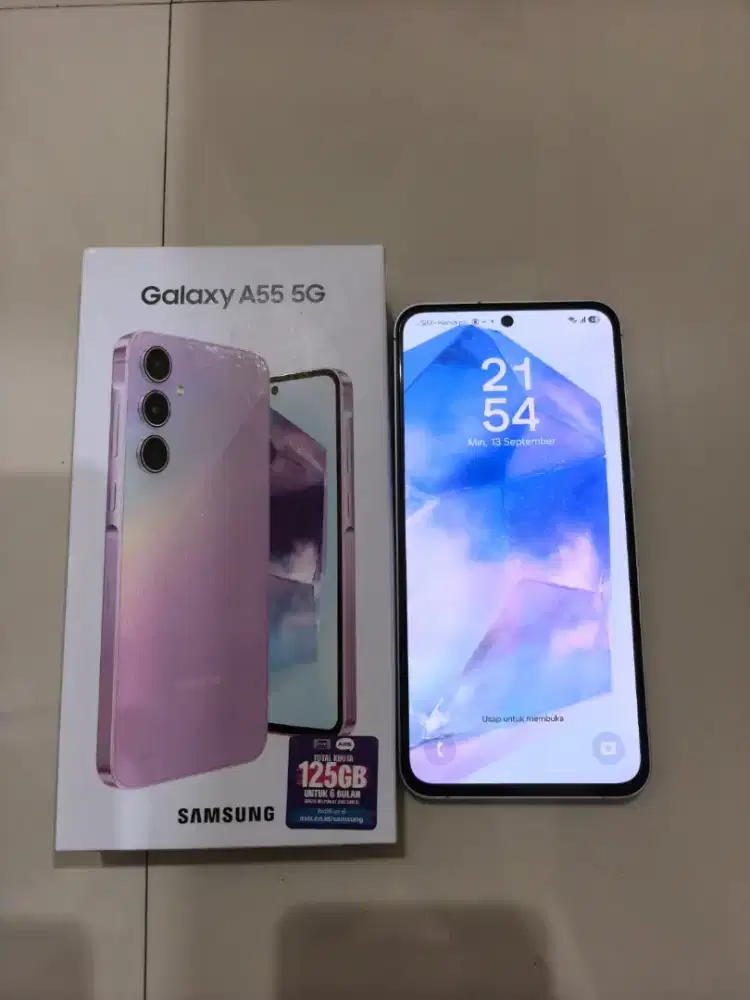 Samsung A55 Warna Lilac Ram 8- Memory 256