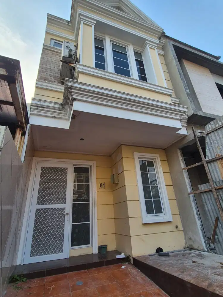 Disewakan Rumah Nyaman, Strategis & Siap Huni Gading Serpong