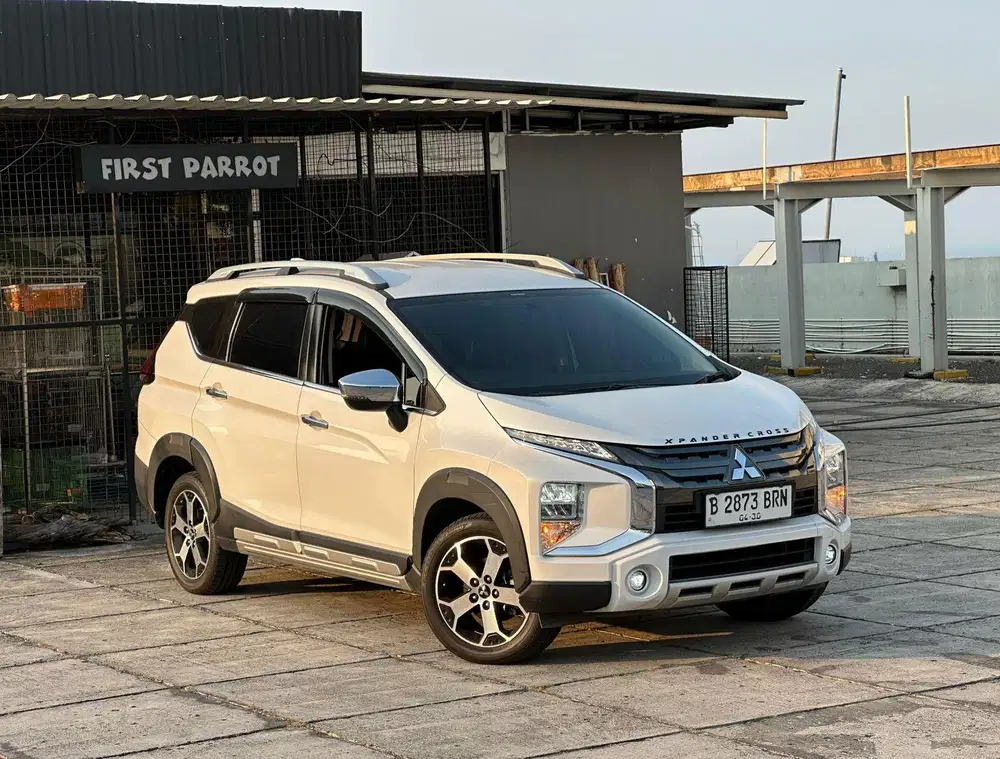 PALING MURAH !! DP 15jt XPANDER CROSS PREMIUM PACKAGE AT 2021 !! KM 51