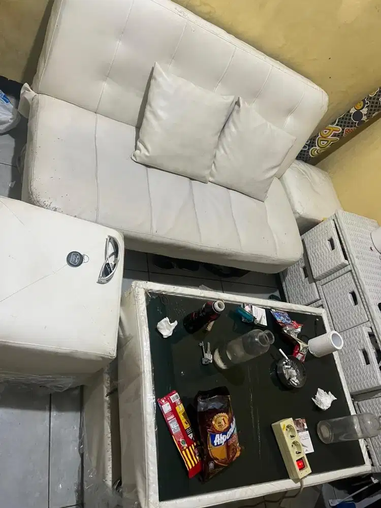 Sofa bet set + puff 2 bekas