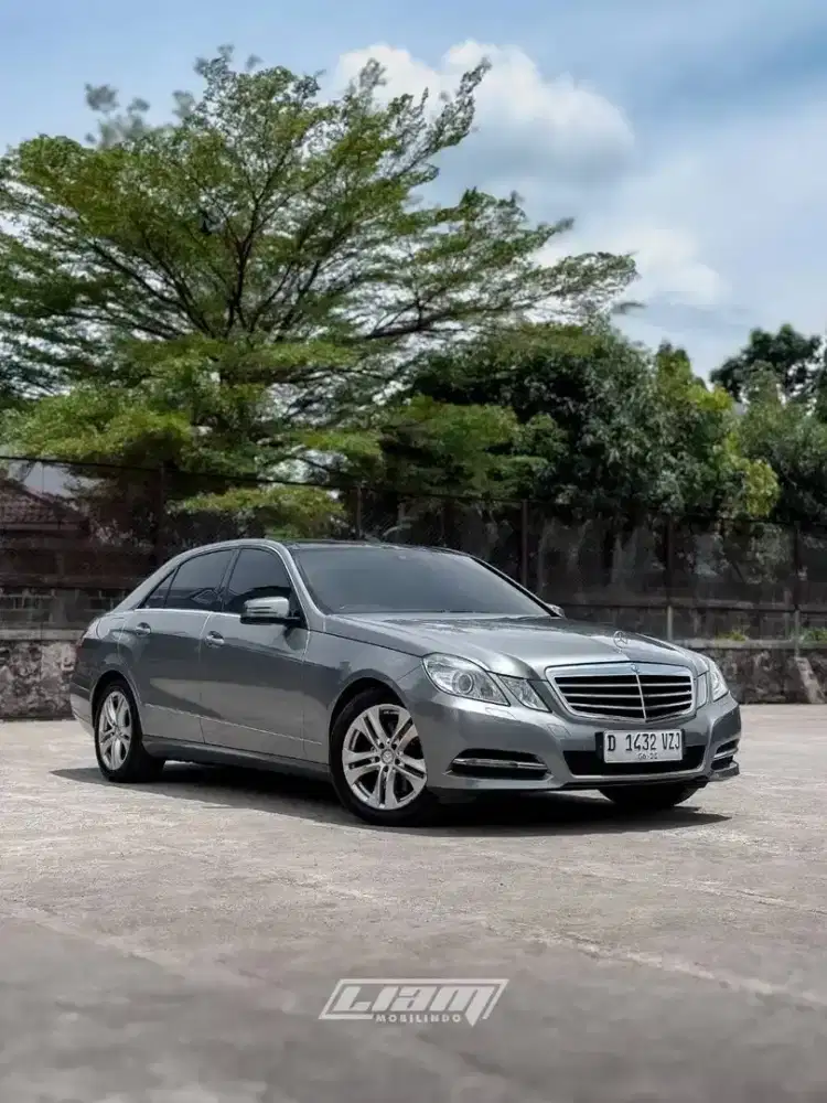 Mercy E300 Matic 2012 Antik Low Km 34rb