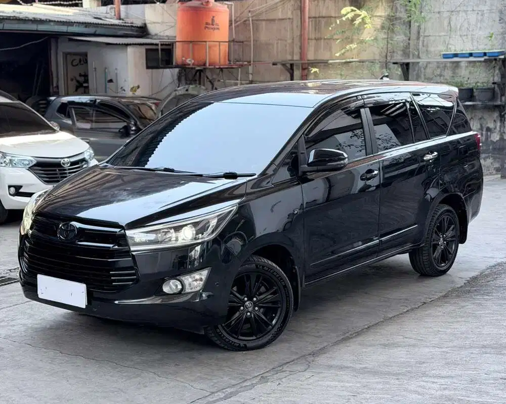 Toyota Innova Q AT 2018 Black Edition Istimewa Condition