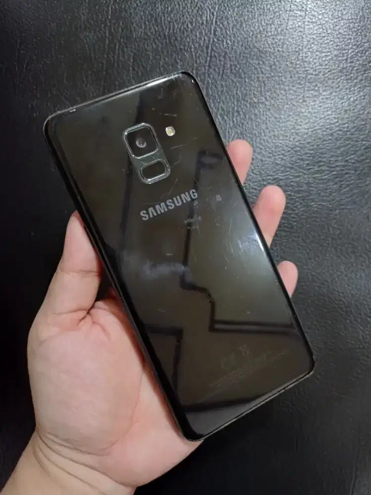 Samsung A8-Nfc.4G.Amoled.Ram 4/32GB.ORI #GOLDEN PONSEL