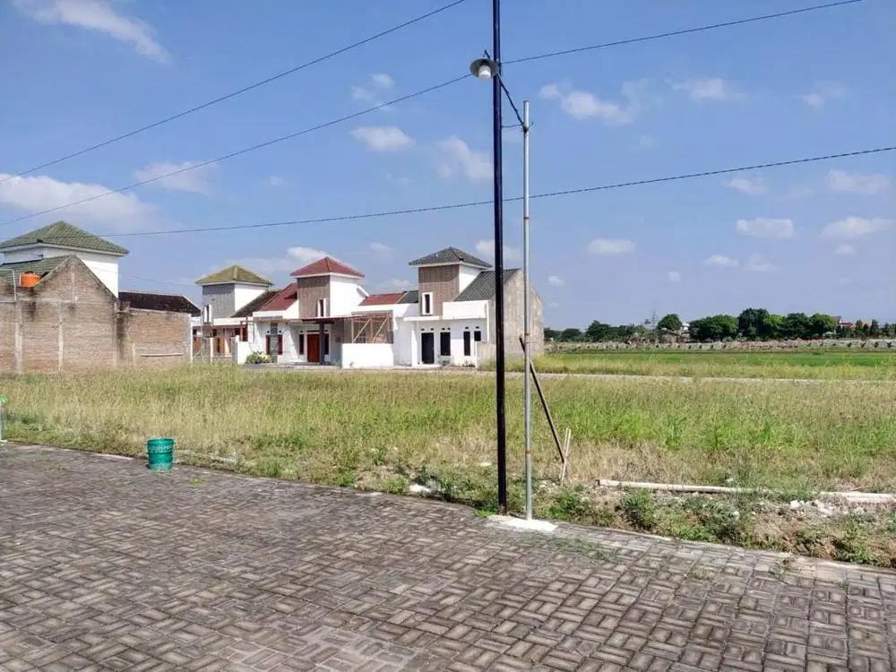 Di Perumahan Cluster Besar, Tanah di Jual murah