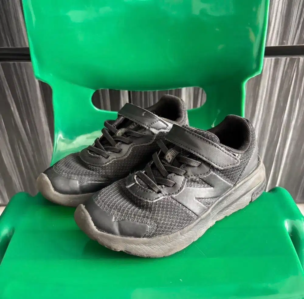 Sepatu Sekolah Anak SD 31 New Balance 578NB Kelas 1 SD