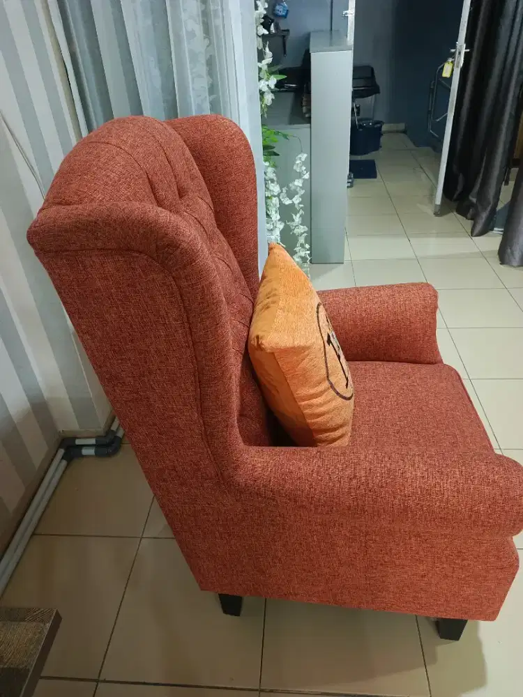 Sofa di jual satuan