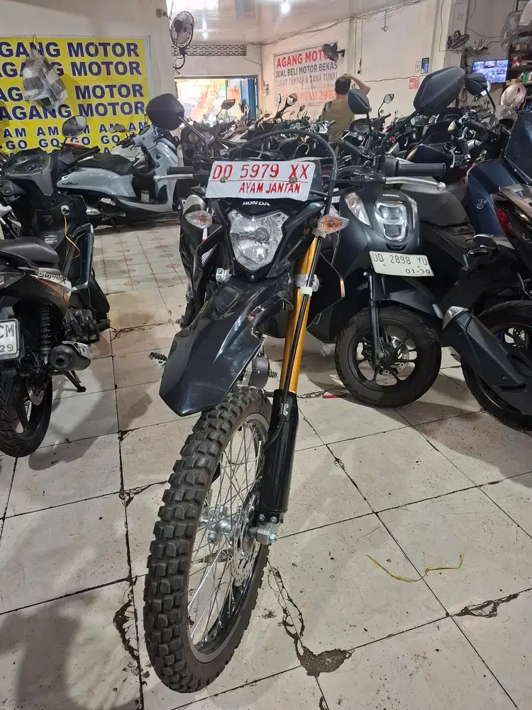 Honda CRF 150cc 2026 Hitam
