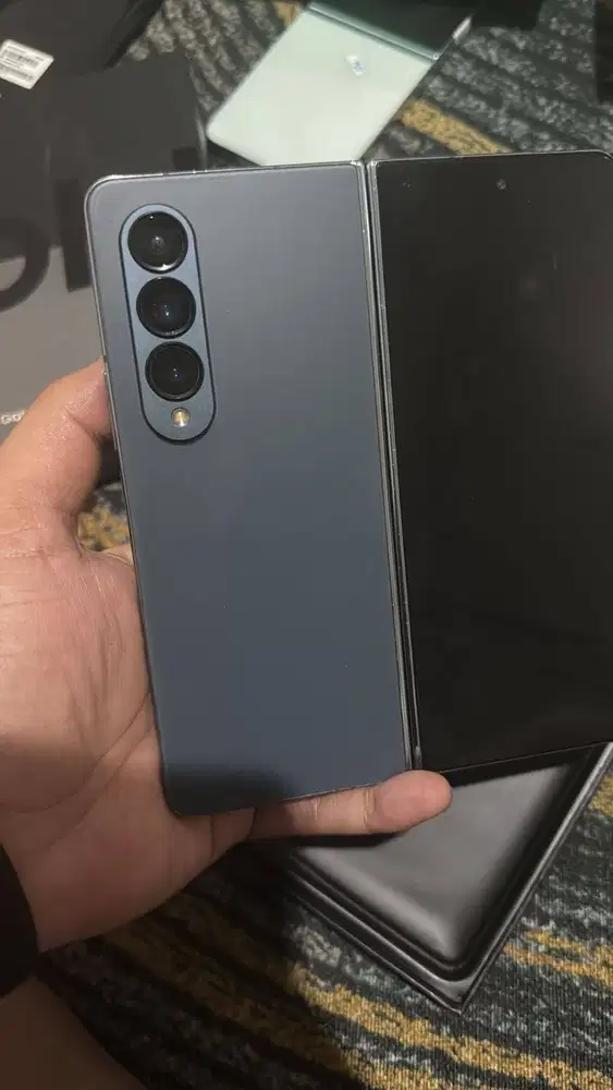 Mencari iPhone Bekas Fullset Lengkap