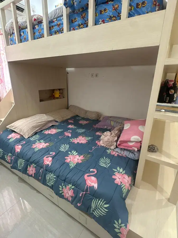 Ranjang Tingkat Anak