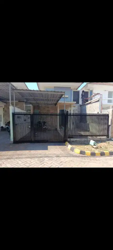 Rumah Tinggal Strategis Private Cluster Royal Mansion