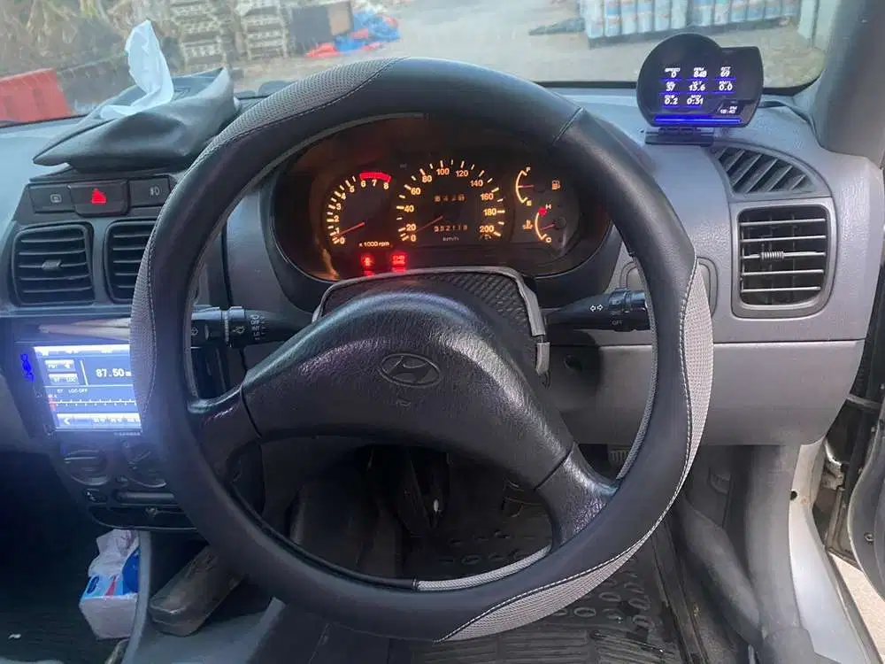 Hyundai Accent Verna 2001 Bensin