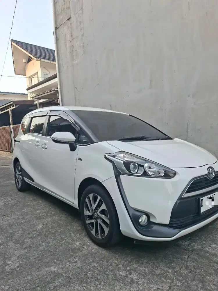 Toyota Sienta 2017 Bensin