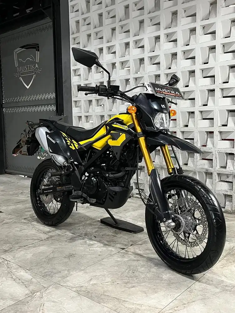 Kawasaki D-Tracker 150 SE 2018