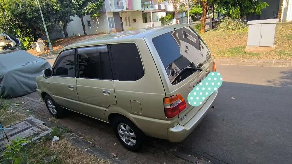 Toyota Kijang 2003 Bensin 1800cc manual pajak hidup surat2 lengkap.