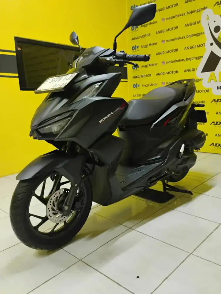 Honda vario 160 cbs tahun 2023