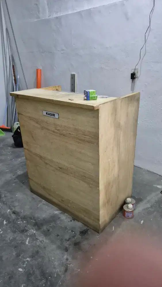 Meja Kasir Kayu Jati Belanda