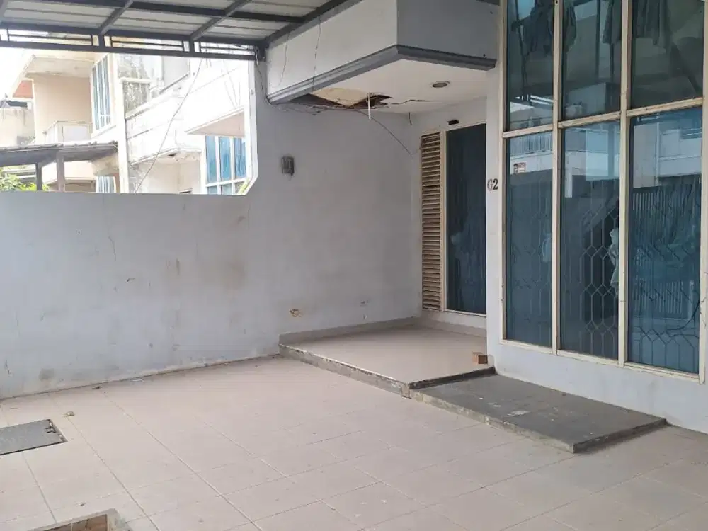 Rumah di Taman Modern, Cakung Jakarta Timur