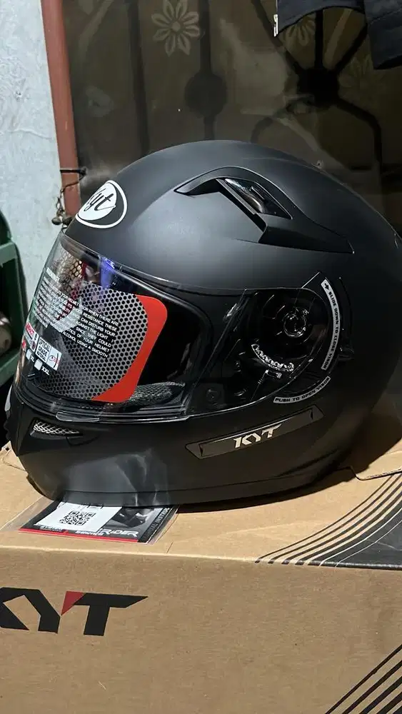 HELM KYT FULL FACE BLACK DOFF