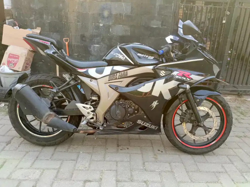 Motor GSX R Pajak Hidup panjang