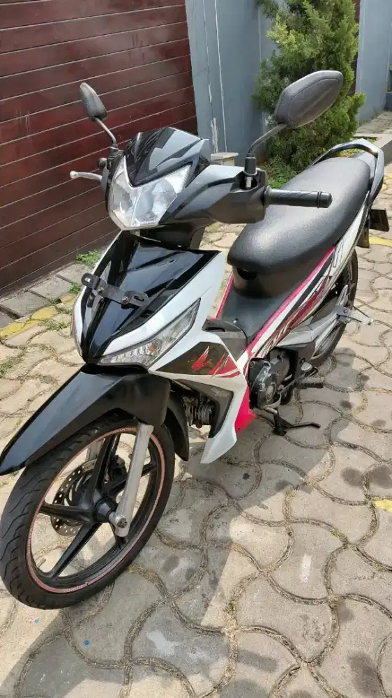 DIJUAL CEPAT HONDA SUPRA X 125 CC ORIGINAL