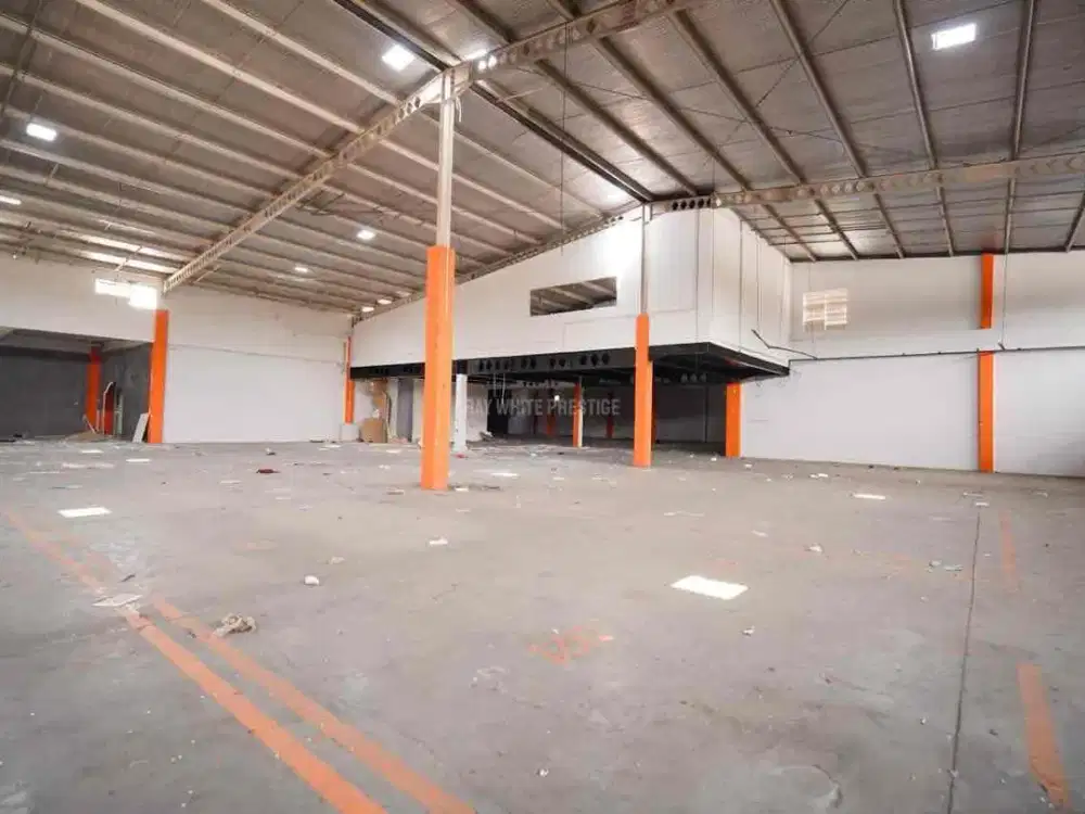 Dijual Properti Komersial Jatiasih | LT 9.200m² | LB 4.540m² | Parkiran Luas