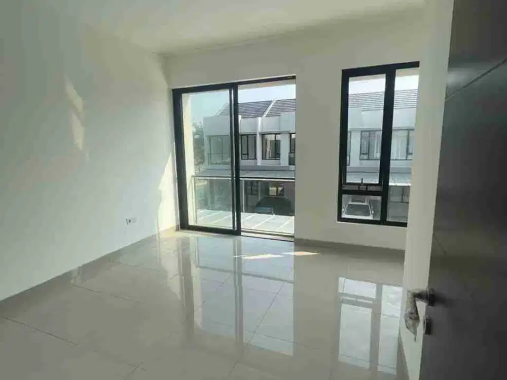 Sewa Rumah Florida Milenial Kosongan Pik 2