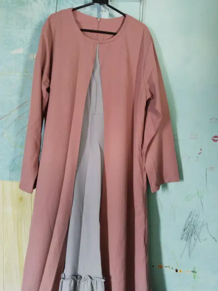 Jubah wanita panjang