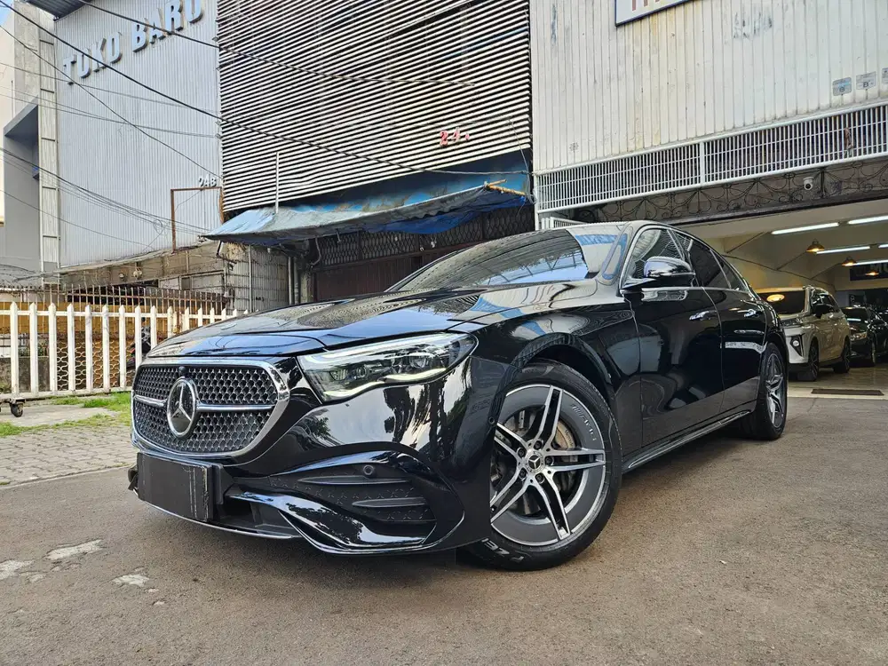 Antik 10 rb km E300 AMG Line 2025 nik 2024 hitam mercy e 300 w214 mbux