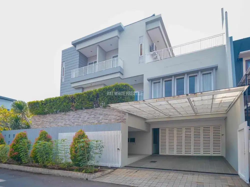 DIJUAL RUMAH HOOK 3 LANTAI – KELAPA NIAS, KELAPA GADING