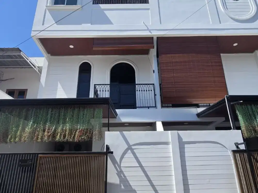 Rumah Baru Semi Furnished Disewakan Area Denpasar Selatan