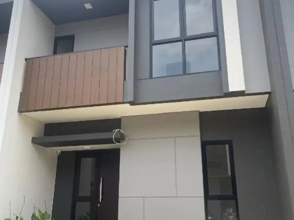 Rumah di Summarecon Crown Gading Bekasi