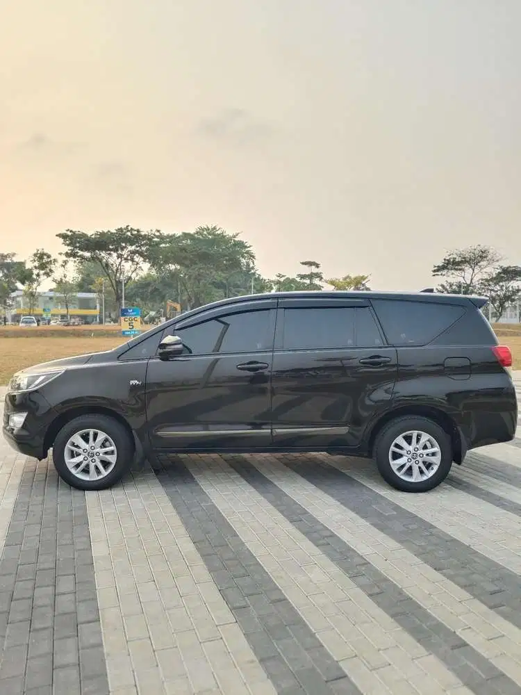 Toyota Kijang Innova 2019 Bensin