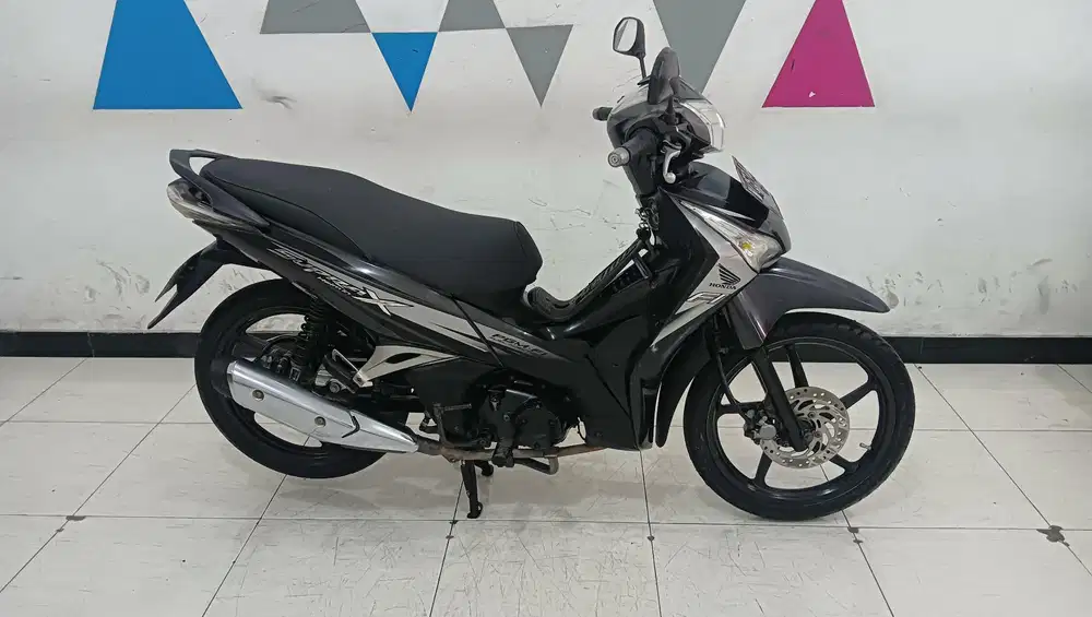 Honda Supra X 125 FI Helm In 2012 Istimewa