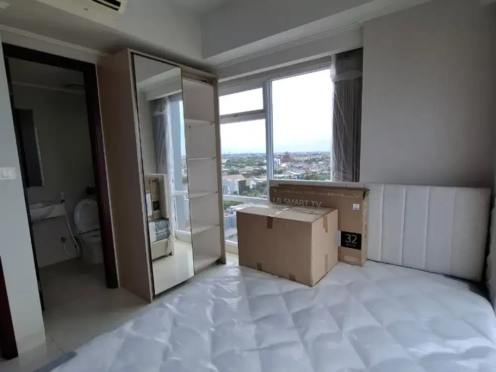 Sewa Apartemen Green Sedayu 3BR Full Furnished Jakarta