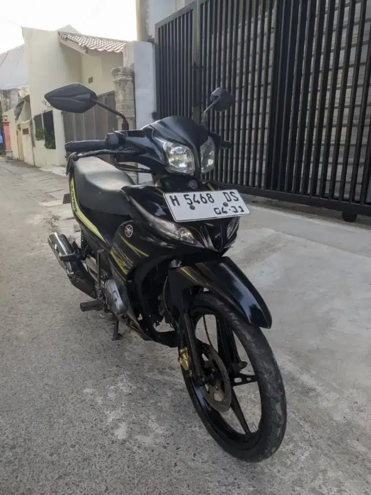 Jupiter Z1 2016 Hitam Metalik Cw Mesin Topp