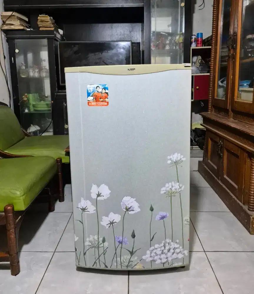 KULKAS SHARP ORI 850 AJA SAMA ANTER