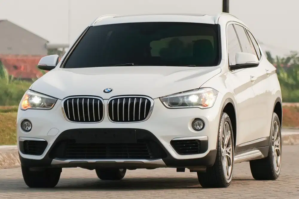Full Opt! BMW X1 F48 XLine 2019 Panoramic Warranty a200 320i cx5 x3