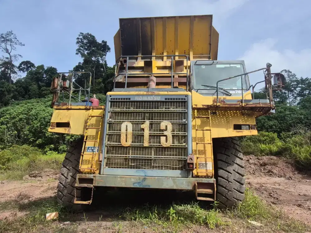 KOMATSU HD - 785