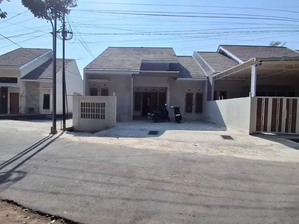 DIJUAL CEPAT Rumah Proses Finishing Di Tepi Jalan Aspal Margoagung Seyegan Barat Lapas Cebongan