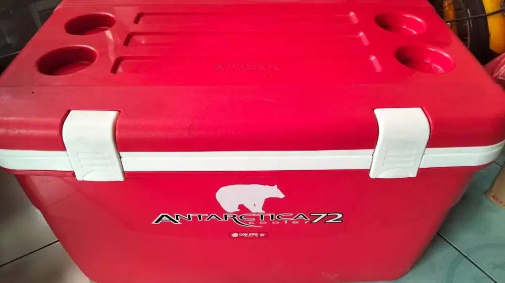 DIJUAL 1 UNIT ANTARTICA COOLER MERK LION STAR