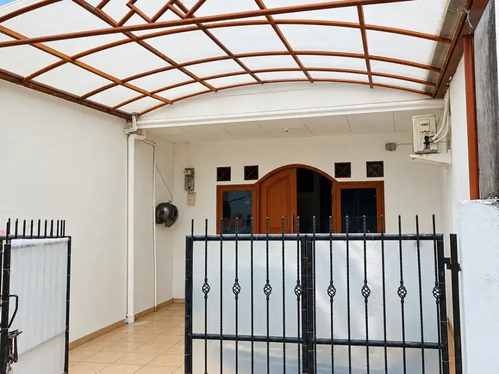 Rumah Cempaka Putih Jakarta Pusat 1,5LT 4,5x17 76m2 3KT SHM Free 2 AC