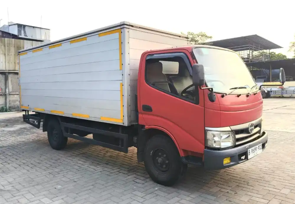 CDE Long Hino dutro 110SDL Km rendah 2020 box alumunium engkel