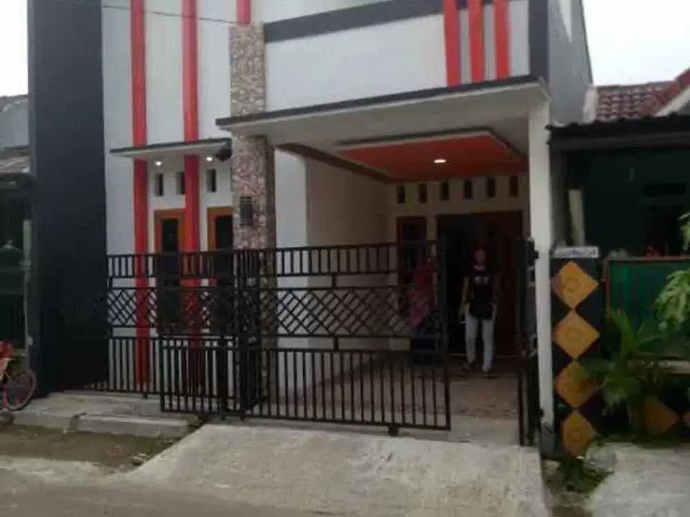 DIJUAL  Rumah Rapih Siap Huni di Graha Raflesia Citra Raya, Tangerang