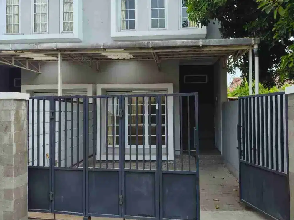 disewakan rumah minimalis modern 2 lantai dekat Westlake resto dan exite tol mlati