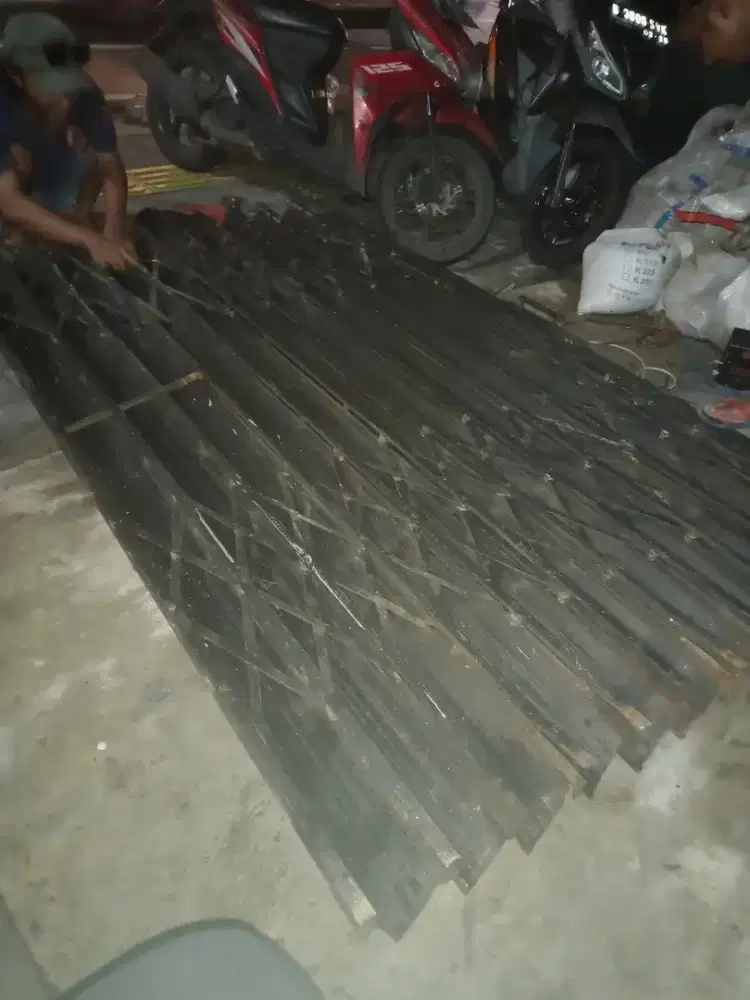 Tukang perbaikan pintu rolling door dan folding gate murah